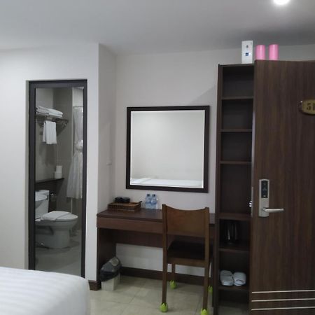 K Business 1 Hotel My Dinh 미딩 ハノイ市 エクステリア 写真